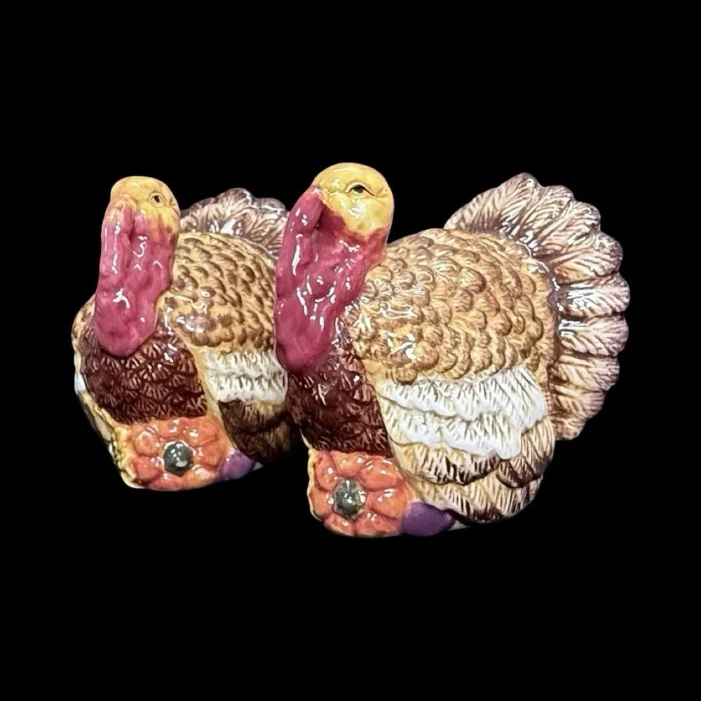 BELLA CASA‎ By Ganz Turkey Salt & Pepper Shakers Thanksgiving Decor